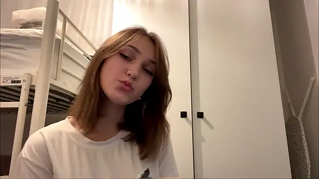 Онлайн чат XXX sereneglowz