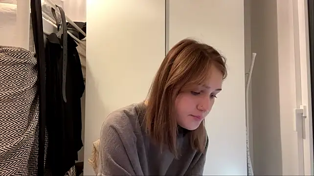 sereneglowz Webcam show