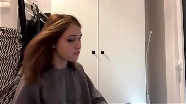 sereneglowz Webcam-Show