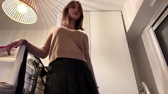 sereneglowz Webcam Show