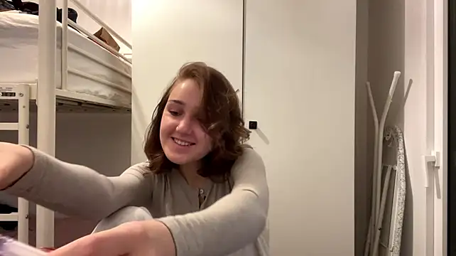 sereneglowz's Webcam Show