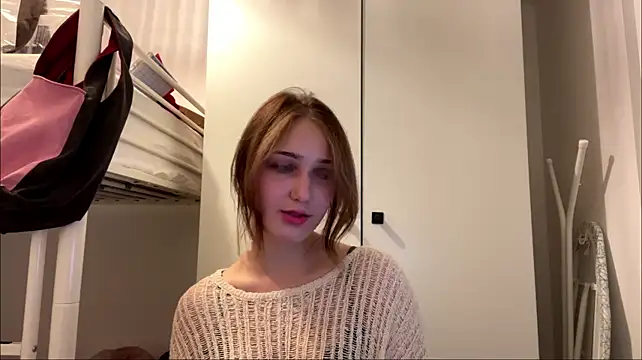 sereneglowz Webcam show