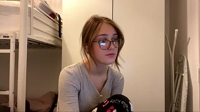 sereneglowz's Webcam Show