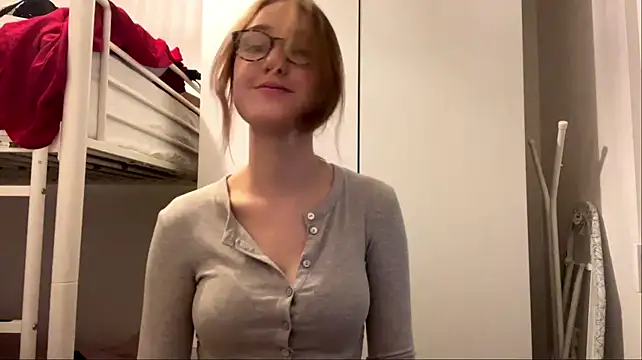 sereneglowz's Webcam Show