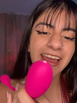 Chat XXX ao vivo de Yi_zoff