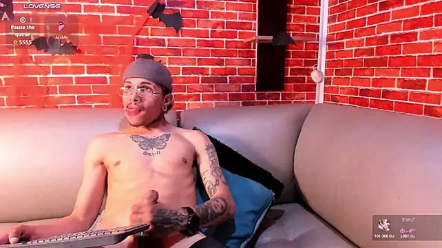 Valentino_knox1 Webcamshow