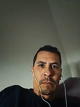 Papaleguastrincado webkamerás műsora