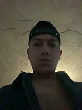 عرض كام latinboy1999