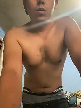 latinboy1999のウェブカメラショー
