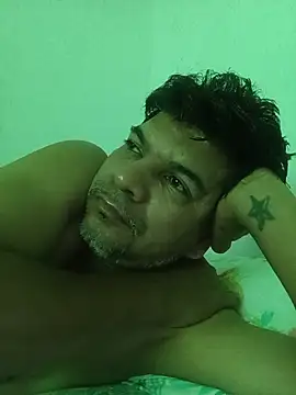 TupajarOloco – webcam-show