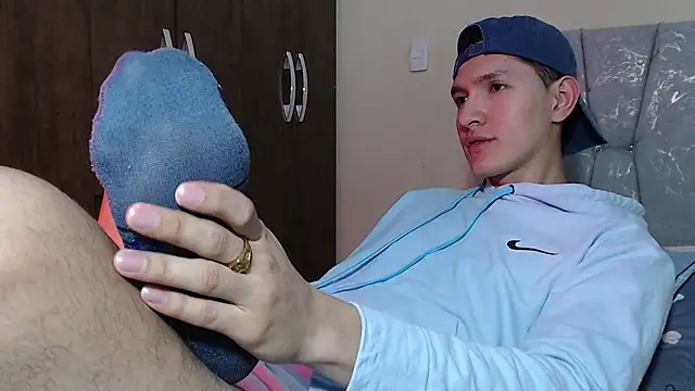 MilanDamian: вебкам-шоу