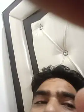 Živý XXX chat SeemlyPose