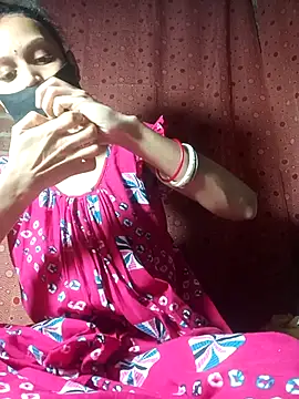 Arushi_sigh01n Webbikameraesitys