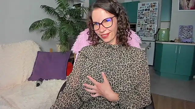 ChristinaGlory's Live XXX Chat