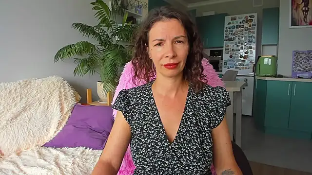 ChristinaGlory live XXX chat