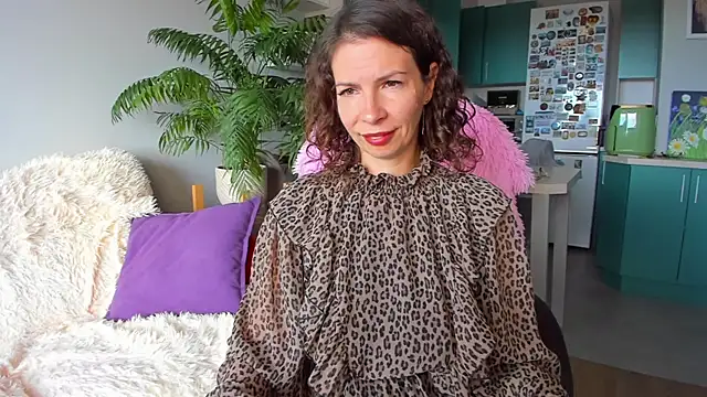 ChristinaGlory élő XXX-chatje
