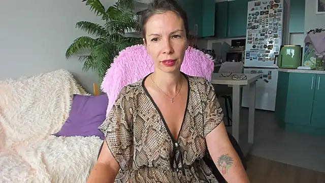 Chat +18 de ChristinaGlory ao vivo