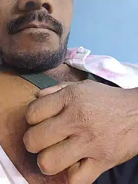 daddyishere-19 Show in webcam