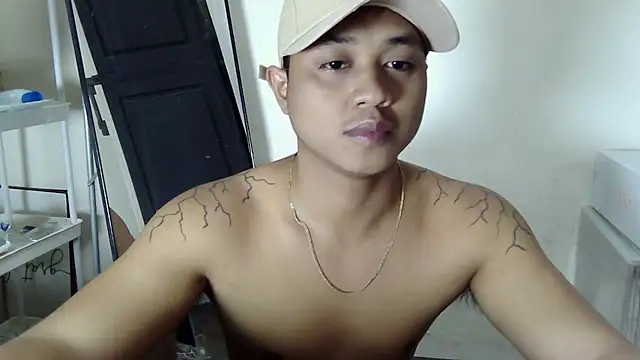 LonelyMark4u webkamerás műsora