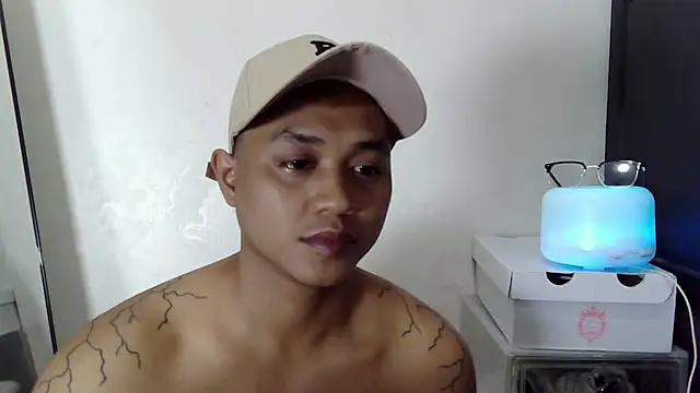 LonelyMark4u 网络视讯表演
