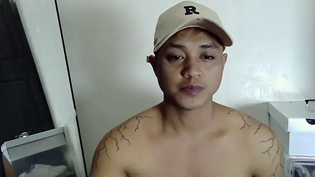 LonelyMark4u Show Webcam