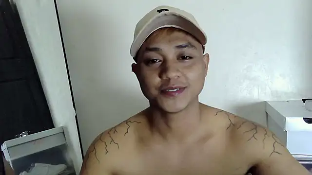 LonelyMark4u Show Webcam