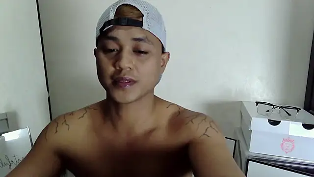LonelyMark4u Show Webcam