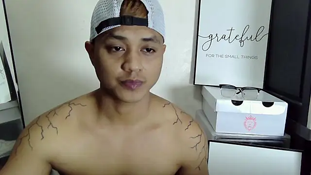 LonelyMark4u 网络视讯表演