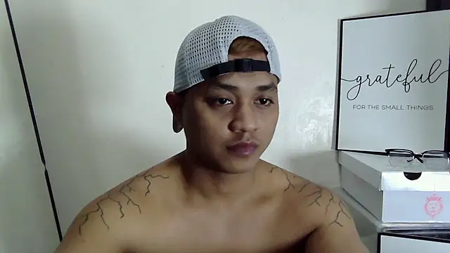 LonelyMark4u Show Webcam