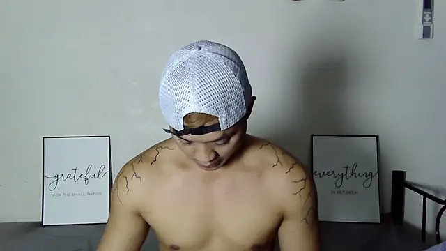 LonelyMark4u Webcamshow