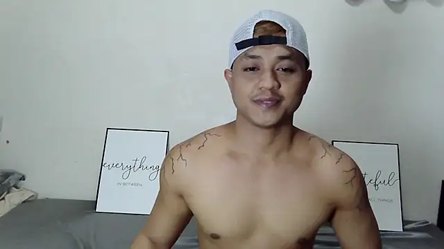 LonelyMark4u Show Webcam
