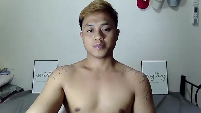 عرض كام LonelyMark4u
