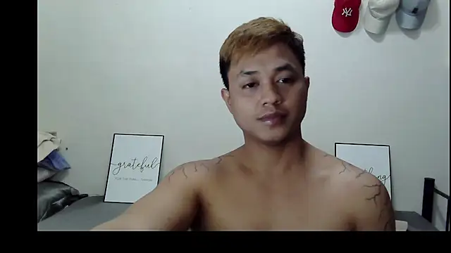 LonelyMark4u Webcam Show