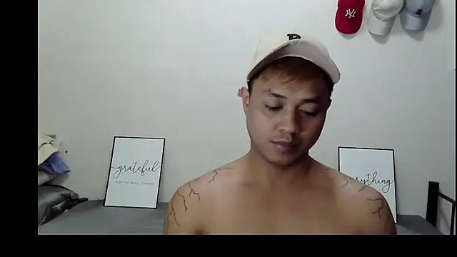LonelyMark4u Webcam Show