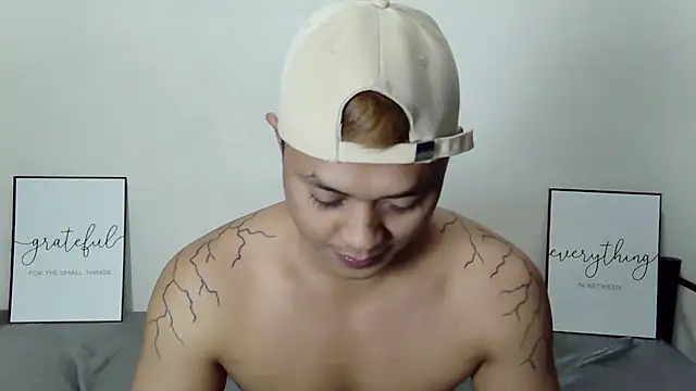 LonelyMark4u's Webcam Show
