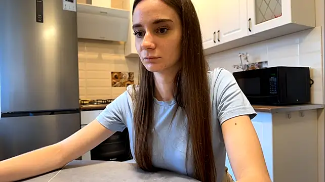 Show modela ShirleenDeming na web-kameri