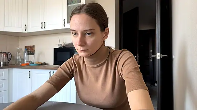 Show modela ShirleenDeming na web-kameri
