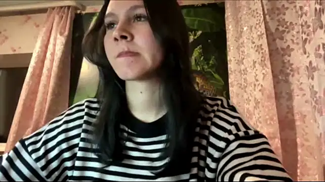 EmmaShyline Webcamshow