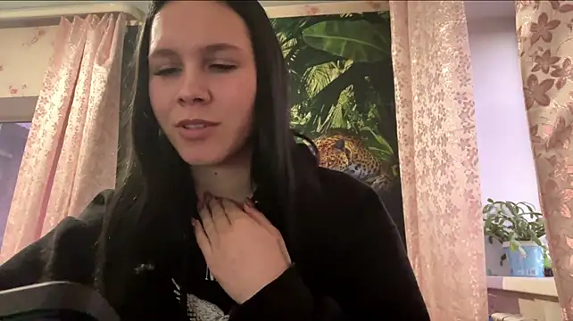 EmmaShyline – webcam-show