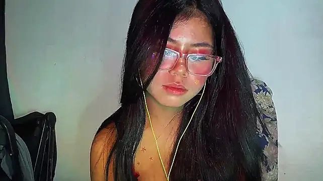 KaiVeloura 网络视讯表演