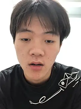 Show modela 8zhengshujin na web-kameri