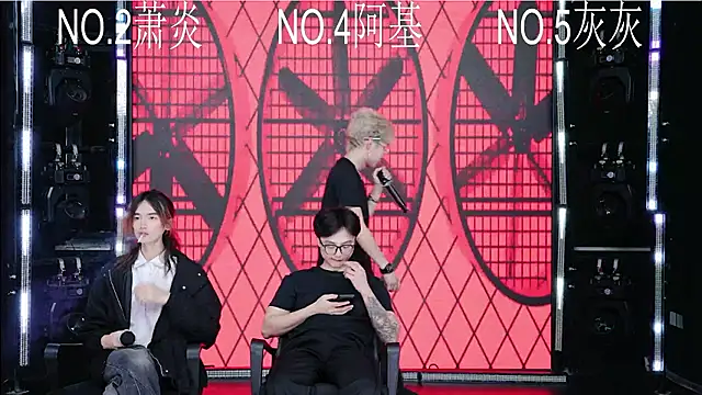 Heartsteel-69 网络视讯表演