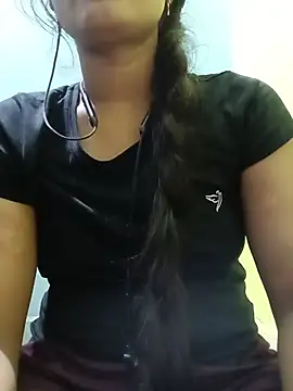 Chatroom XXX en direct de tamil_zoya