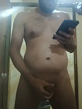 Comandante06 Show in webcam
