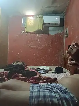 Show de Comandante06 na webcam