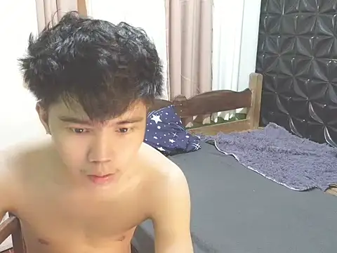 Hardfuckurtz 网络视讯表演