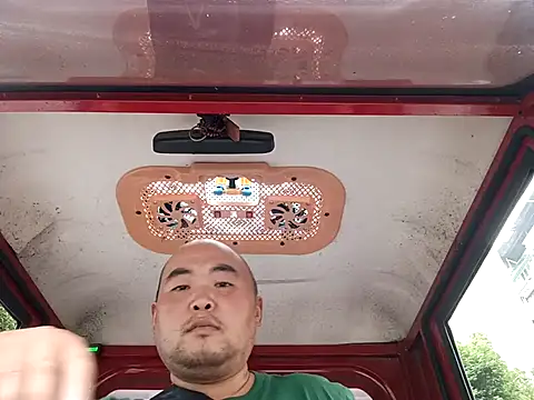 smDAADXJ 在線直播表演