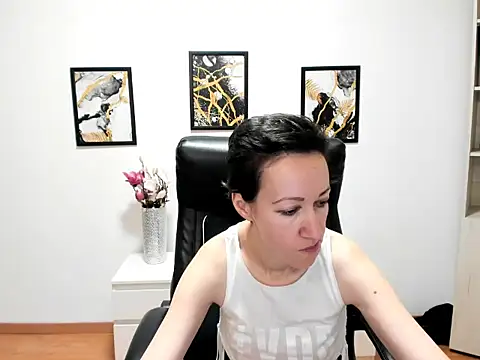 Chat XXX en directo de AyshaJoy