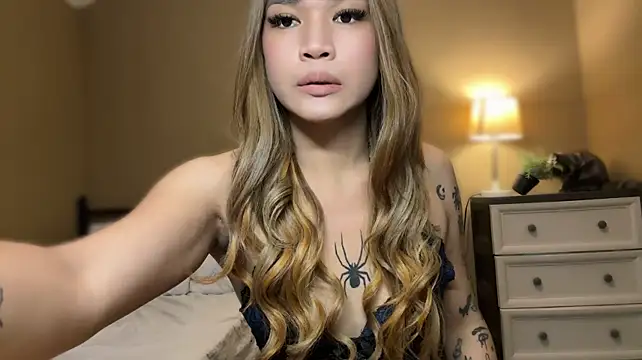 pearllyyy Show Webcam