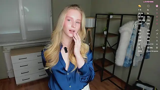 โชว์เว็บแคมของ BlondeMiaX